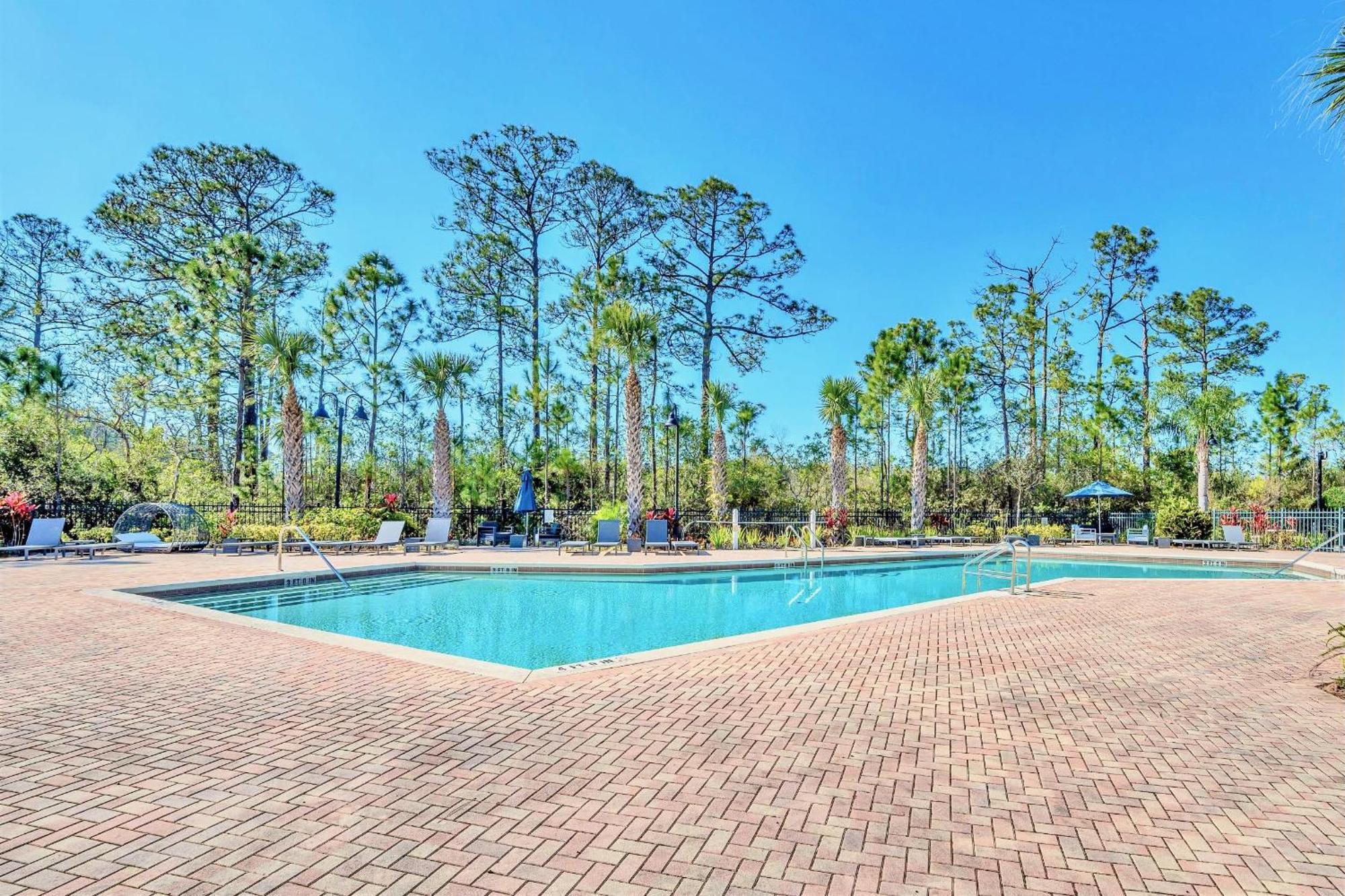 Bright 2Br Condo With Pool And Hot Tub - Near Disney! 올랜도 외부 사진